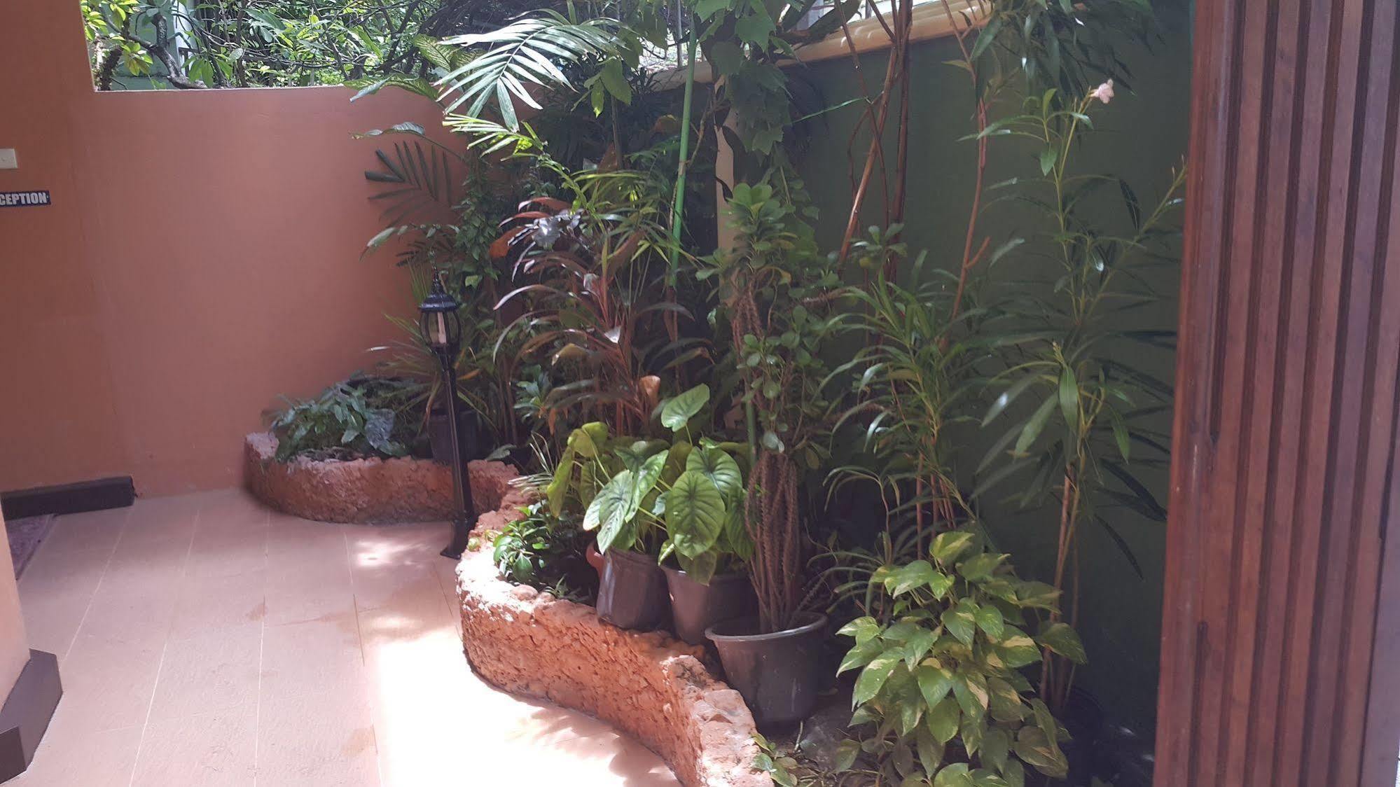 Skai Lodge Μαλέ Εξωτερικό φωτογραφία